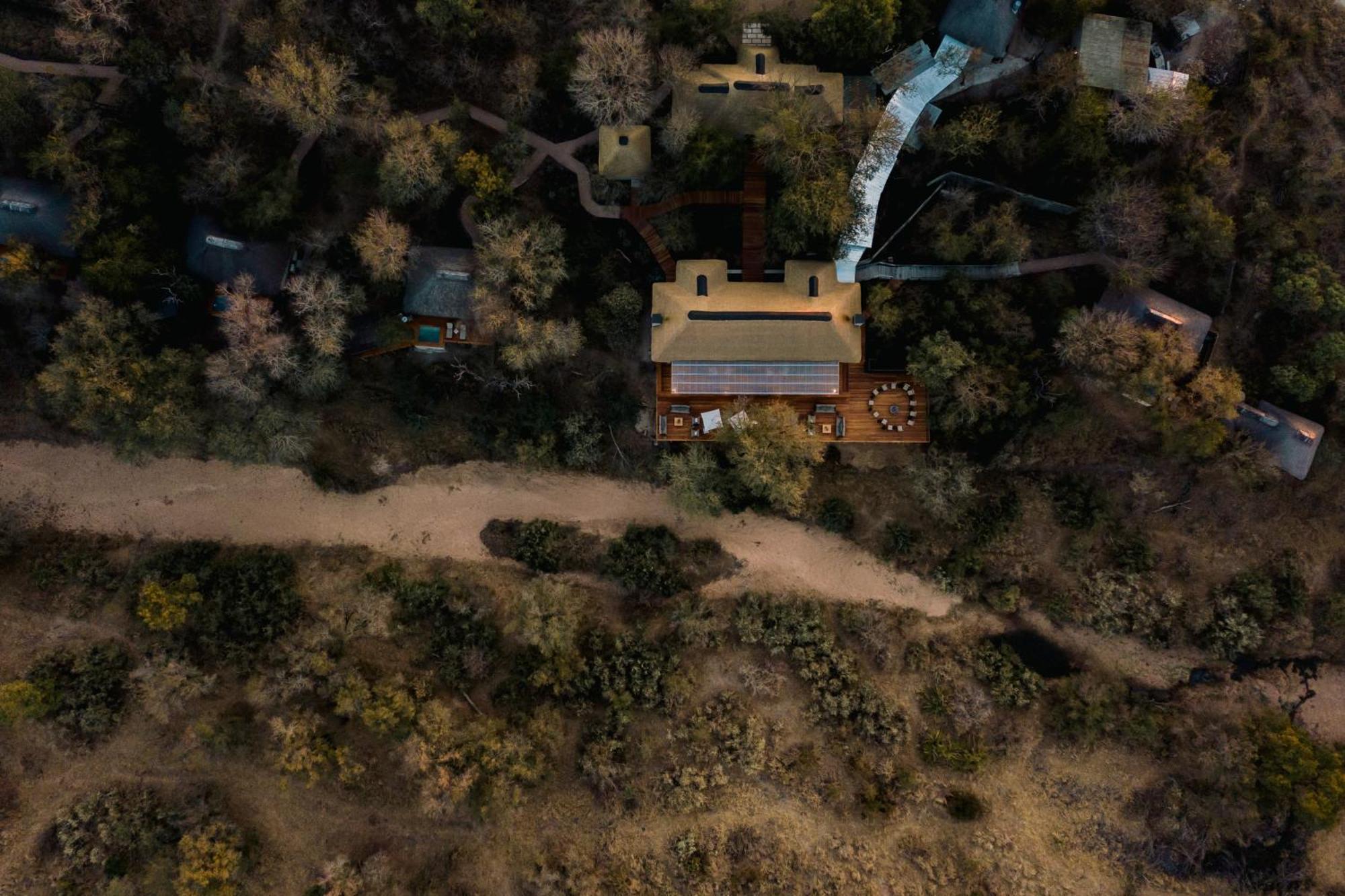 Thornybush Simbambili Lodge Sabi Sand Vadrezervátum Kültér fotó